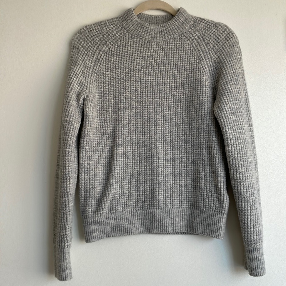Banana Republic Sweater